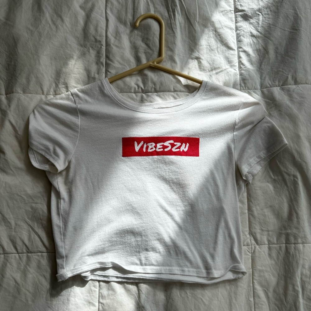 VIBE SZN CROP